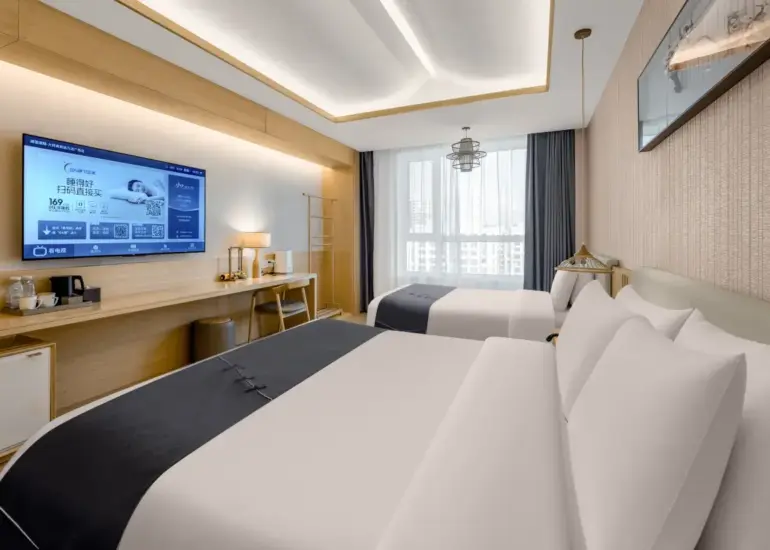 Qinglian Family Room (Zero Pressure Bedding + Large & Small Beds + Humidifier)