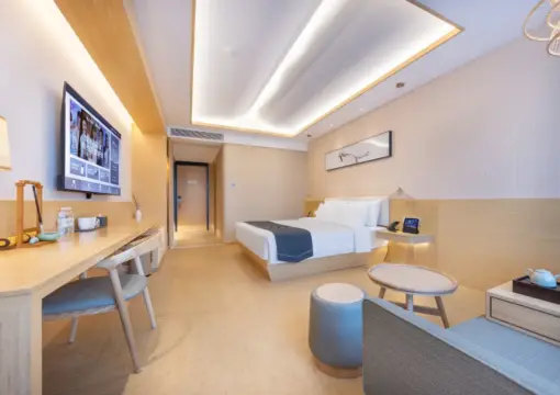 Queen Room