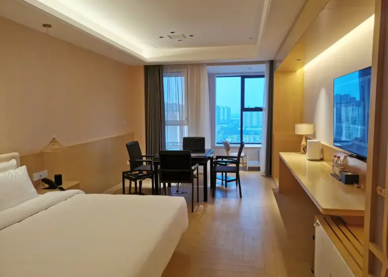 Smart Queen Bed Room